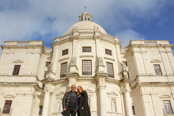 Private Guided Tuktuk Tour in Lisbon - Senhora do Monte and a small taste of Ginja
