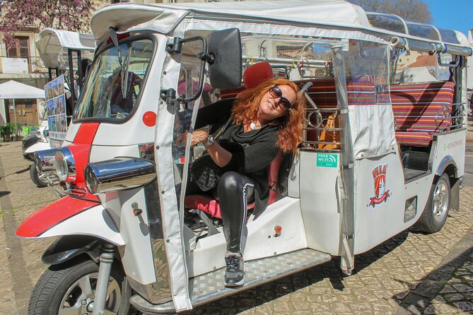 Private Guided Tuktuk Tour in Lisbon - Who will get the most from this ride?