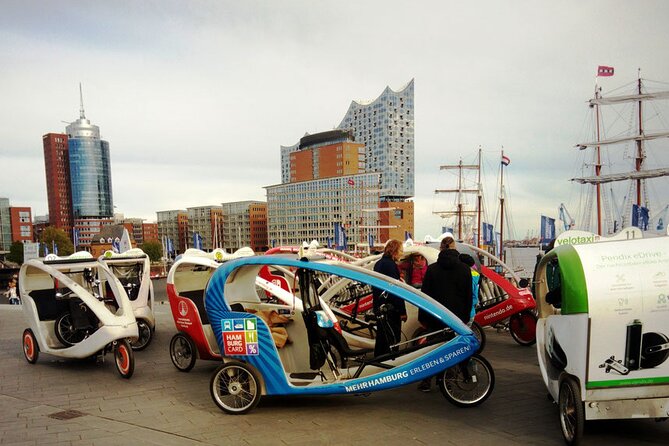 Private Hamburg rickshaw tour for 2 people - A truly private ride, with room to shape the route