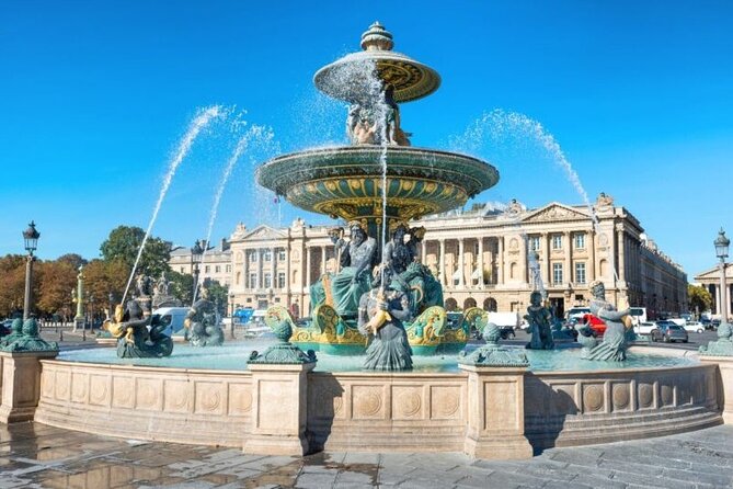 Private Highlights of Paris Tuk-Tuk Experience - Champs-Elysees and the grand Paris route