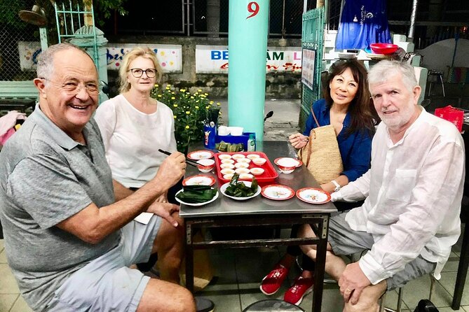Private Hue Food Tour By Cyclo - What the guide adds to the meal