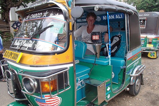 Private Jaipur City Full-Day Tour with a Tuk Tuk Ride - City Palace gives the day its royal center