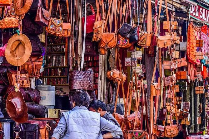 Private: Jaipur Shopping Tour By Tuk Tuk - What you can shop for in Jaipur