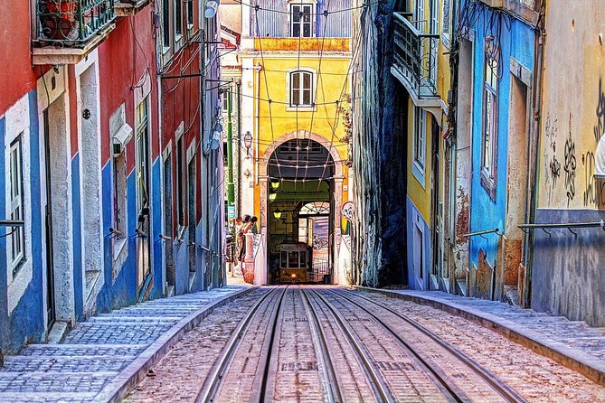 Private Lisbon & Belém 4-Hours Tuk Tuk Tour with pickup - Belém Tower and the Monument to the Discoveries