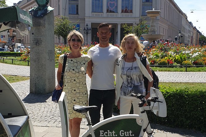 Private Munich Rickshaw City Tour and English Garden - Viktualienmarkt, where the city goes shopping