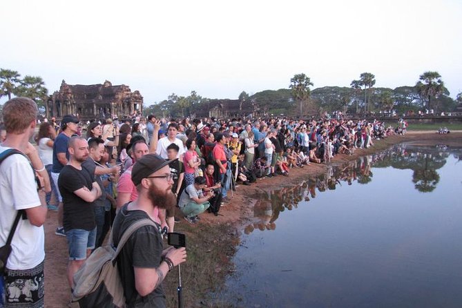 Private one-day tuktuk 'small tour' of the oldest Angkor temples - Banteay Kdei gives you a quieter ruin