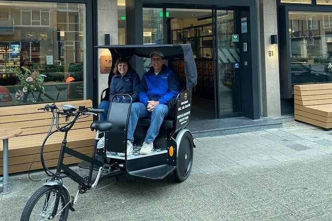 Private Pedicab/Rickshaw Tour of Rotterdam With a Local Guide - Meent and the city’s changing street life