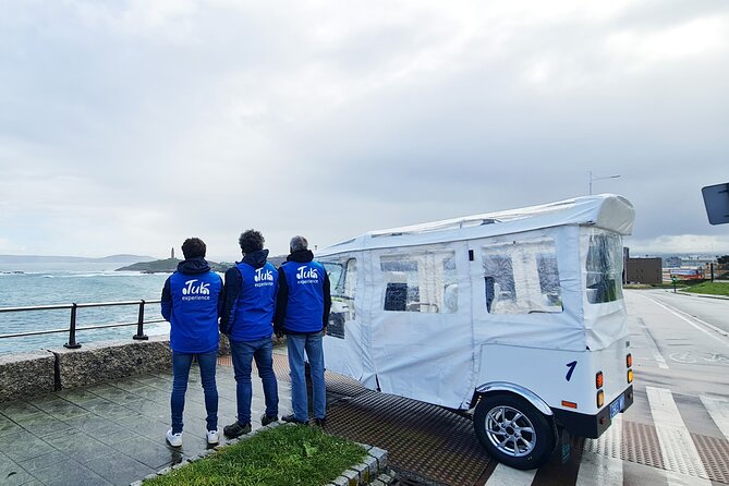Private PREMIUM Tour EN Tuk tuk A Coruña - Central squares, markets, and city life