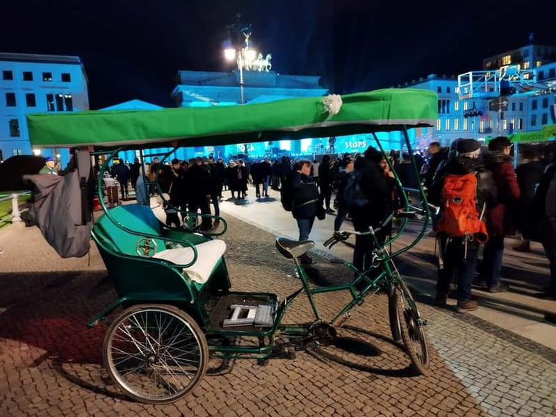 Private Rickshaw Taylor Made By Night Tour - Key points at a glance