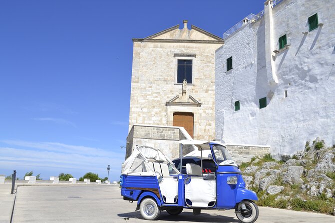 Private tour by Tuk Tuk of the Ostuni medieval quarter. - What the driver adds to a short route