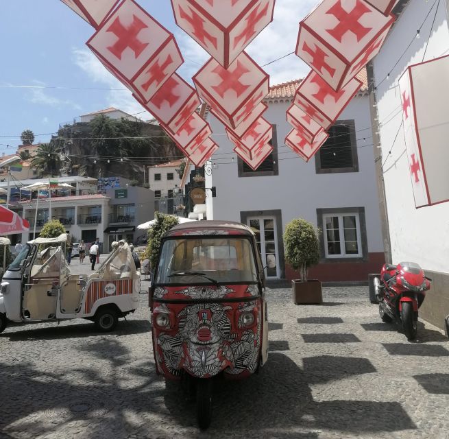 Private tour:Câmara de Lobos Churchill Bay Guided Tuk Tuk - How much value do you get for $47?