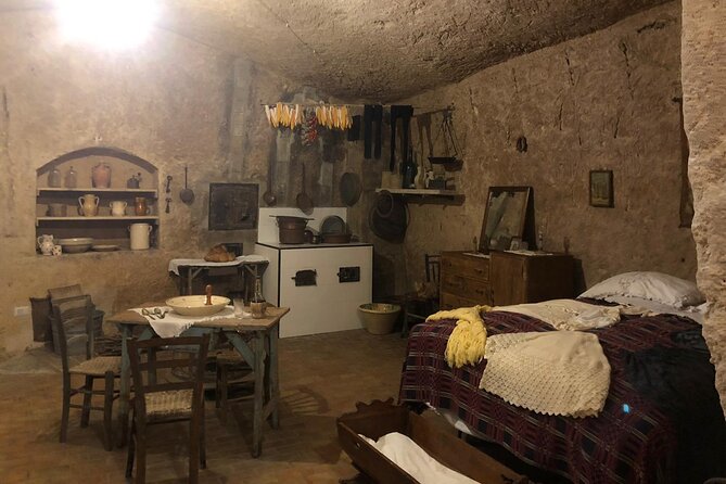 Private Tour in Tuk Tuk Sassi and Parco della Murgia Lungo - A fast way to understand Matera