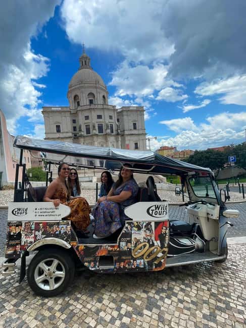 Private tours of Lisbon in 100% electric tuk-tuks - Practical Booking Advice for the Pickup