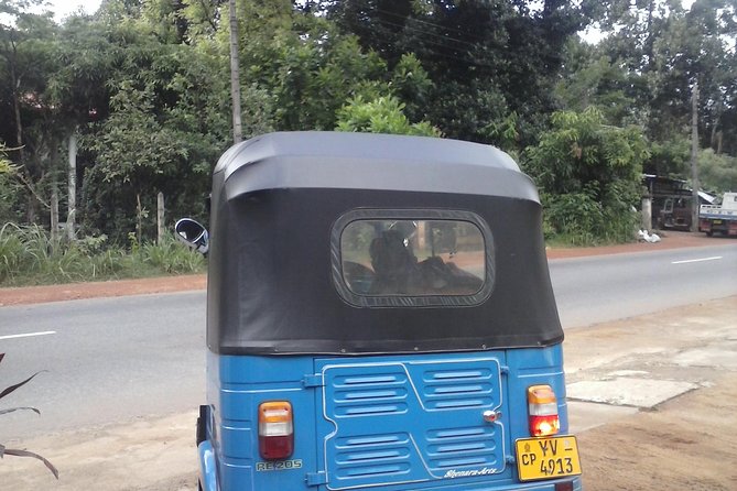Private Tuk Tuk Colombo City Tours - Seeing Colombo from a private tuk-tuk