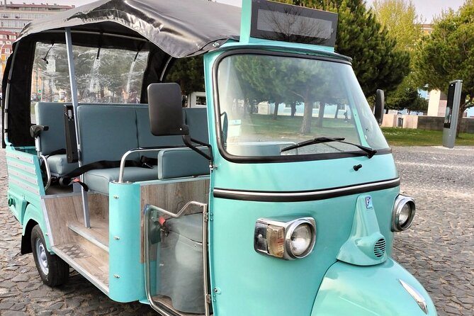 Private Tuk Tuk Tour 1h30 to Lisbon - Why a tuk-tuk works well in Lisbon