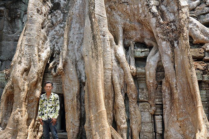 Private Tuk Tuk Tour to Angkor Wat and Small Circle with Two Extras - Angkor Thom arrives through the Victory Gate and Bayon