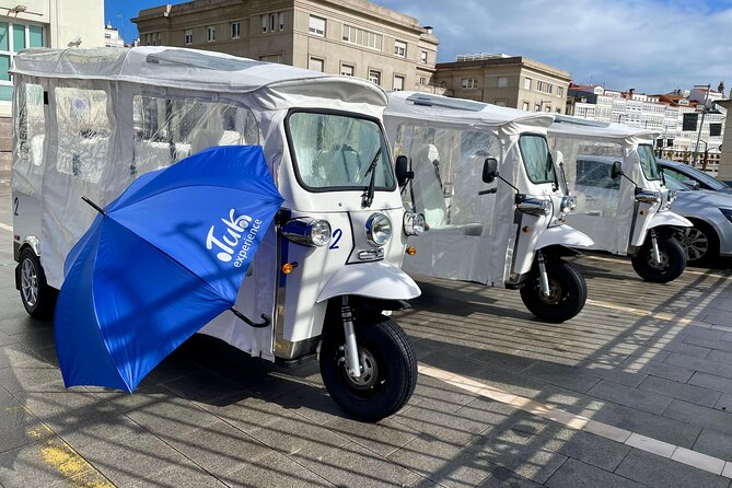 Private VIP Tour EN Tuk tuk A Coruña - Beaches, football, and the western waterfront