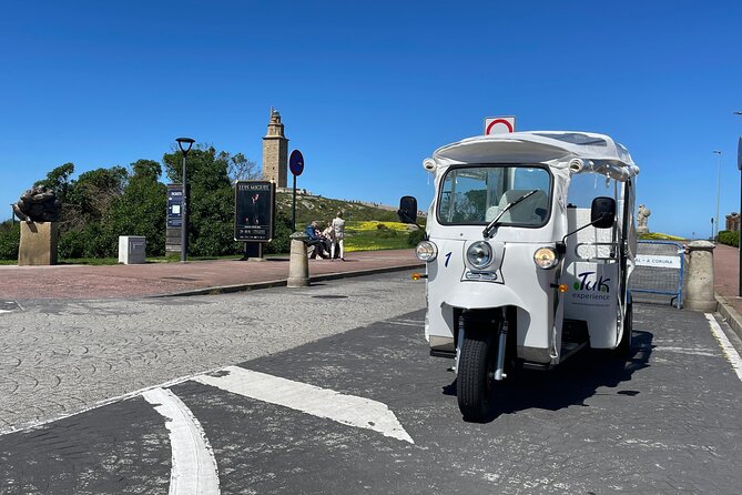 Private VIP Tour EN Tuk tuk A Coruña - San Antón Castle and the harbor defenses