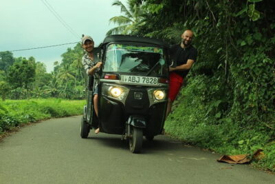 Rent a Tuk Tuk & Explore