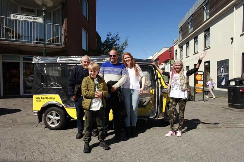Reykjavík Tuk Tuk Tour - The ride through central Reykjavík