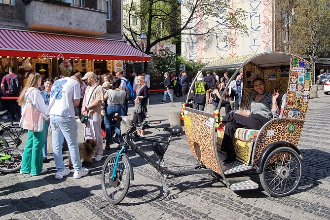 Rickshaw Sightseeing City Tours Berlin - Rikscha Tours - Gendarmenmarkt and Bebelplatz