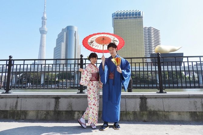 Ride a rickshaw wearing a kimono in Asakusa! Enjoy authentic traditional culture! - Photos are a major part of the appeal