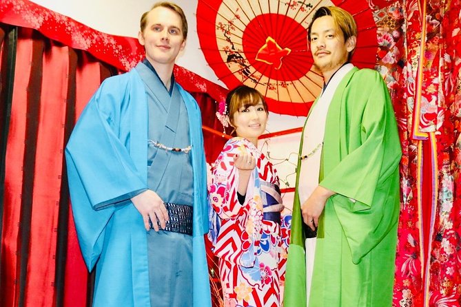 Ride a rickshaw wearing a kimono in Asakusa! Enjoy authentic traditional culture! - Timing, group size, and practical planning