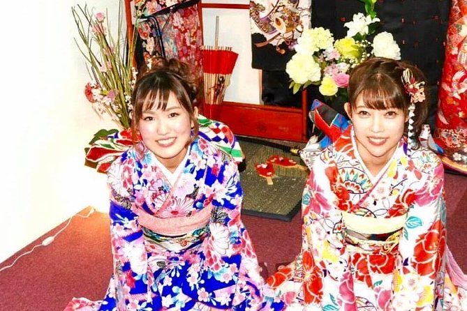 Ride a rickshaw wearing a kimono in Asakusa! Enjoy authentic traditional culture! - Sizing deserves a careful check