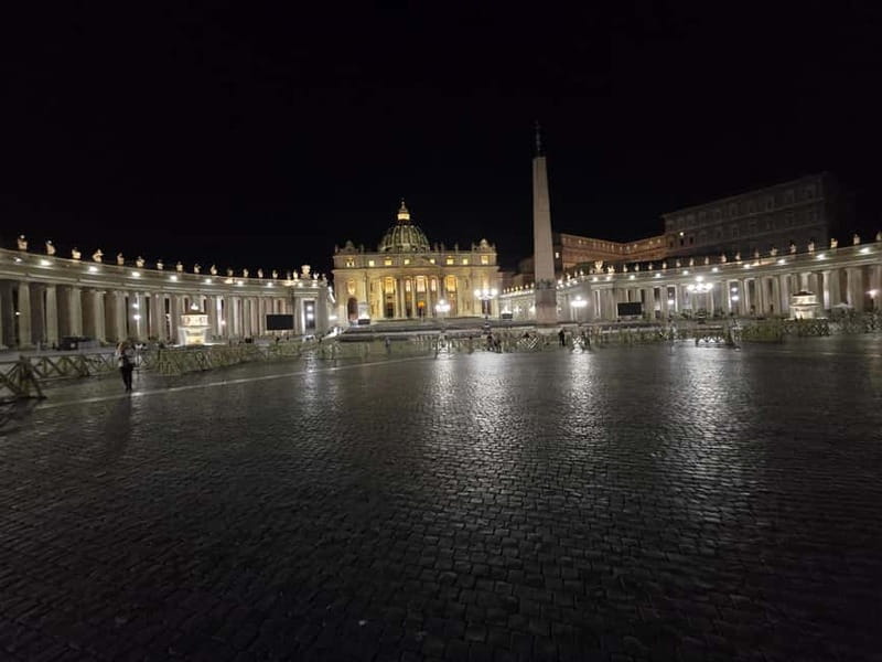 Rome: City Center Private Tour With Tuk-Tuk - The guides are a major part of the experience