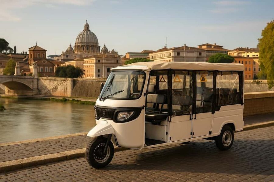 Rome: Timeless Electric Tuk-Tuk Photography Service - How the photography service changes the experience