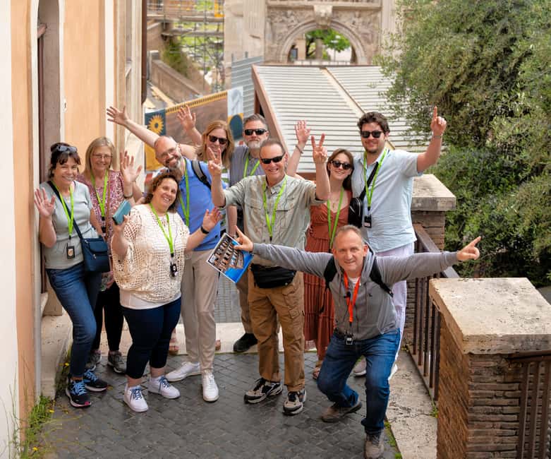 Rome: Tuk-Tuk Guided Tour in Rome City Center - Capitoline Hill and Piazza Venezia viewpoints
