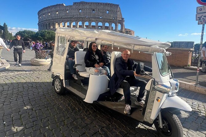 Rome:Tuk-Tuk Private Tour of the City Center - Who gets the best value for $155