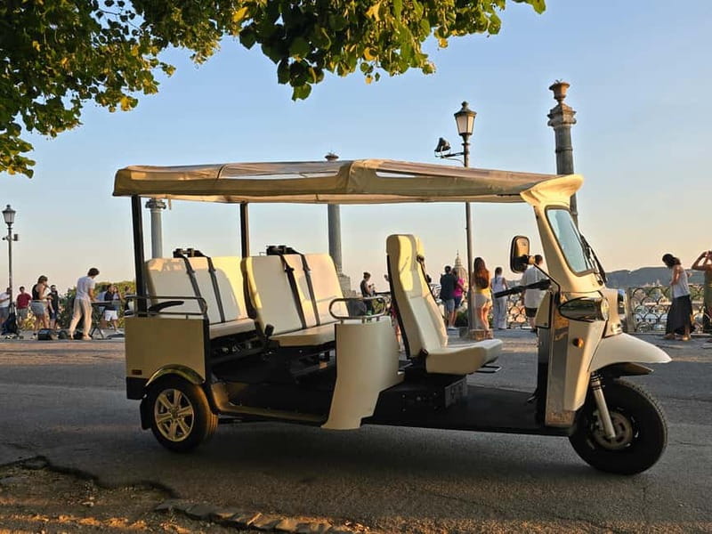 Rome: Tuk Tuk Tour of the Rome City Center - Why a tuk-tuk works well in central Rome