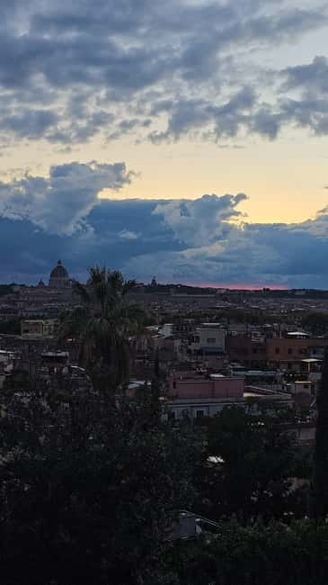 Rome: Tuk Tuk Tour of the Rome City Center - Trevi Fountain and the Spanish Steps