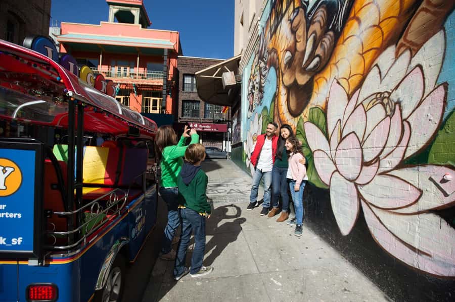 San Francisco: Private City Tour by Electric Tuk-Tuk - Chinatown, Jackson Square, and North Beach