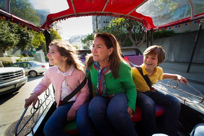 San Francisco Private Group City Tour 2.5 Hours - Lucky Tuk Tuk - The Presidio, Yoda Fountain, and Palace of Fine Arts