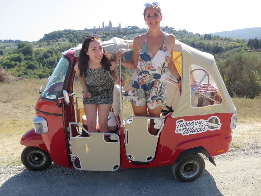 San Gimignano: Chianti Hills Tuk-Tuk Tour for 2 - Booking details that matter