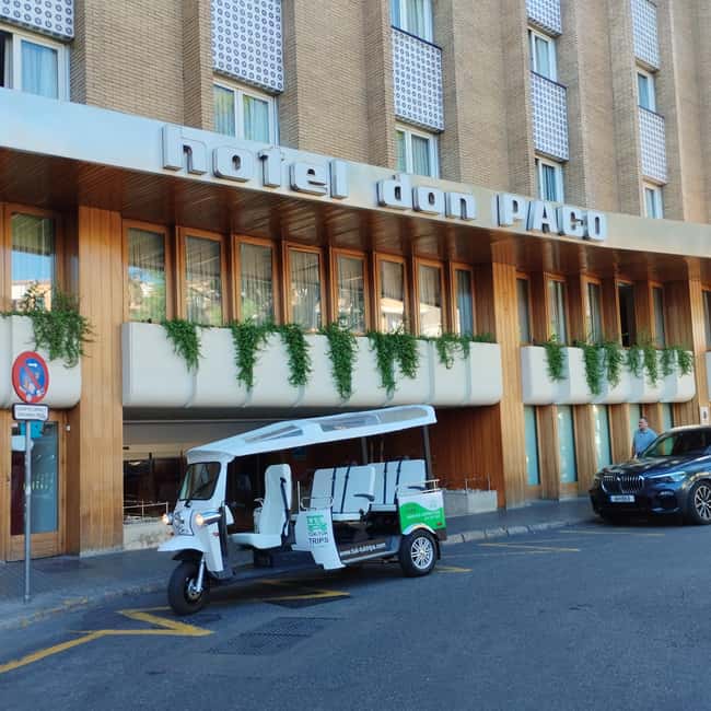 Seville: 1-hour private tour of Seville with Tuk-TukTrips! - The Real Alcázar from the tuk-tuk