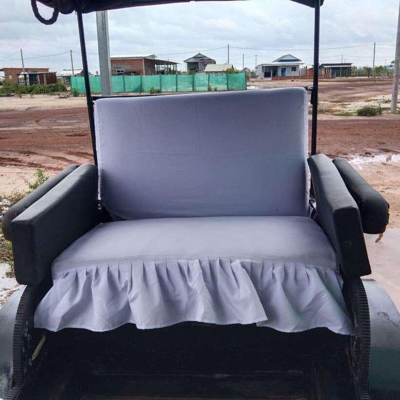 Siem Reap: Angkor Temples Tour by a Private Tuk Tuk - Bayon and the stone faces of the city center