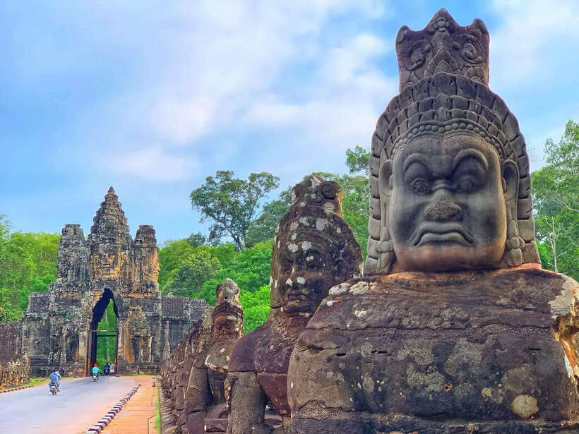 Siem Reap: Angkor Wat Private Tour by Tuk-Tuk - What the $16 price really gets you