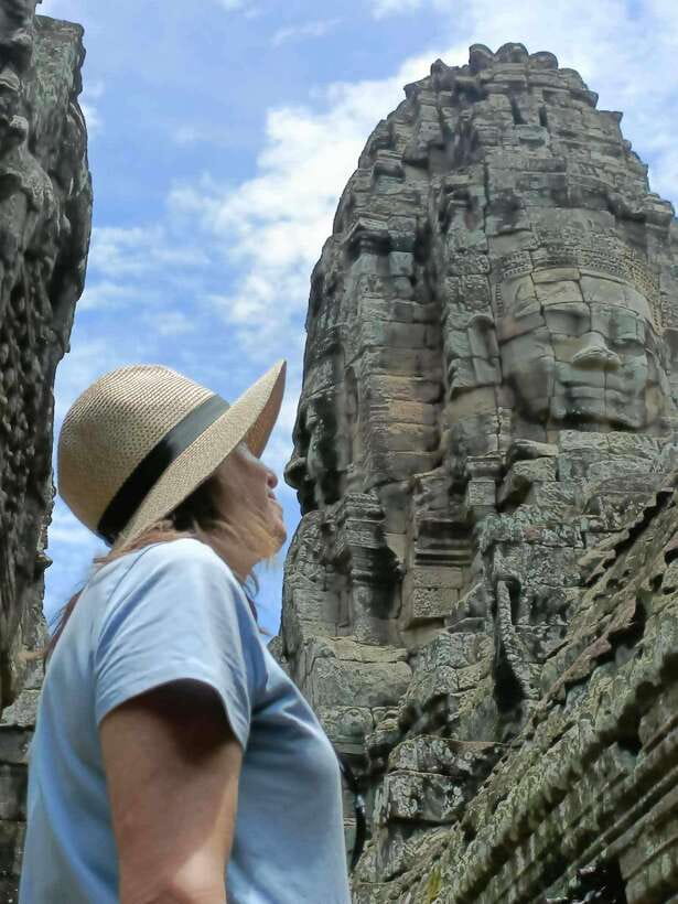 Siem Reap: Angkor Wat Private Tuk-Tuk Tour - Bayon and the scale of Angkor Thom