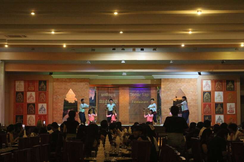 Siem Reap: Apsara Dance Show & Dinner with Tuk-Tuk Transfers - Is $29 good value?