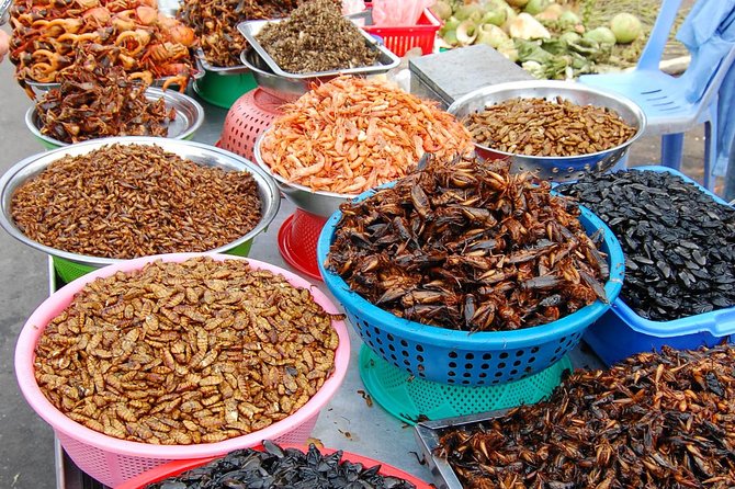 Siem Reap Evening Street foods Tours by Tuk Tuk - A small local place for more Khmer dishes