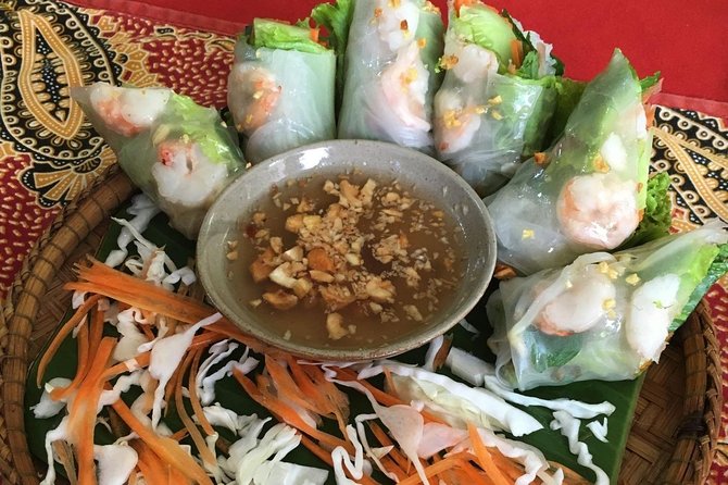 Siem Reap Evening Street foods Tours by Tuk Tuk - What the tuk tuk adds to the evening