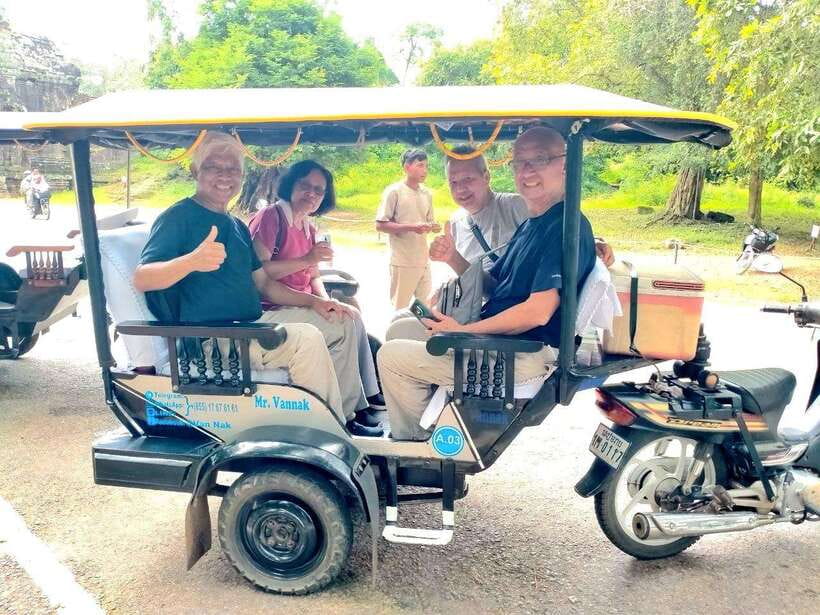 Siem Reap: Grand Circle Temples Tour With Private Tuk-Tuk - Ta Som and the famous tree-covered doorway