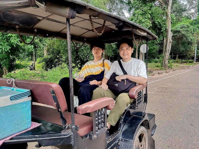 Siem Reap: Grand Circle Temples Tour With Private Tuk-Tuk - East Mebon, a temple raised above the ground
