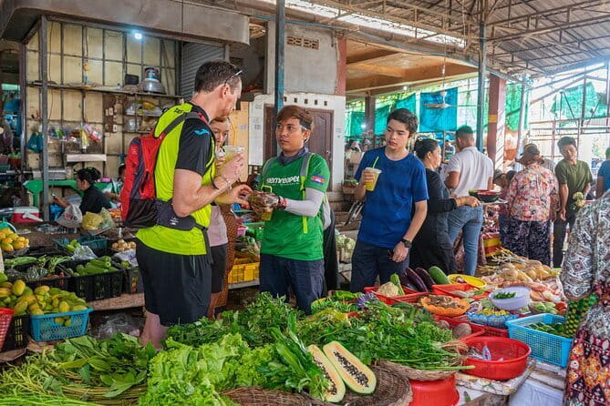 Siem Reap Morning Market & Food Tour by Tuk Tuk - A quiet finish at Royal Independence Gardens