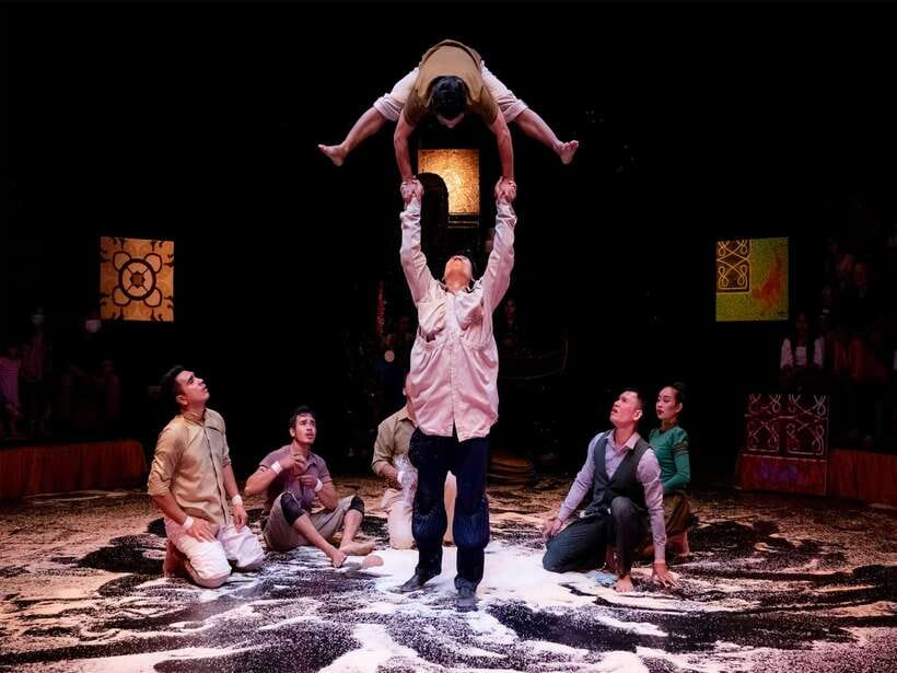Siem Reap: Phare, Cambodian Circus with Tuk-Tuk Transfers - Who will enjoy this most