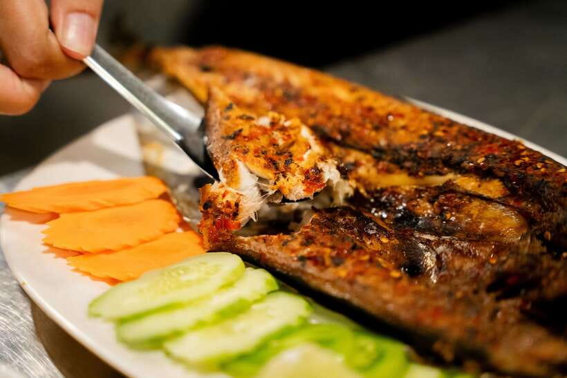Siem Reap's Ultimate Street Food Tour by Tuk Tuk - Ending with a Cambodian-inspired cocktail