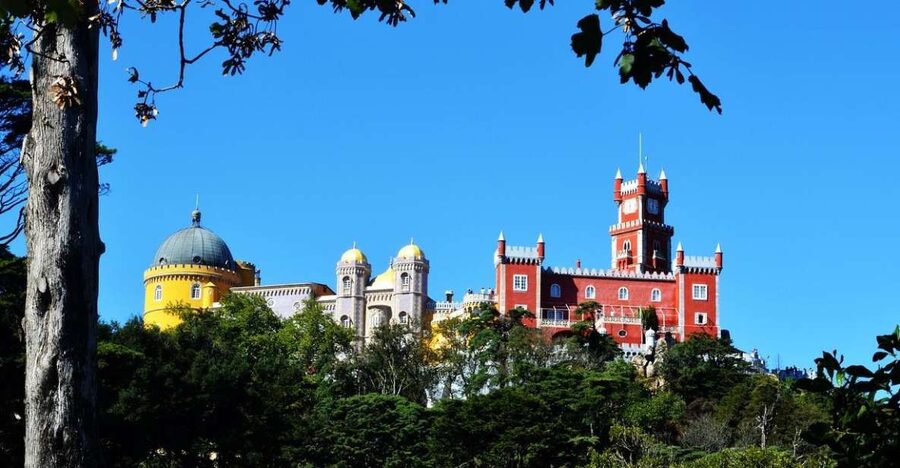 Sintra:1 hour tuk tuk experience to Pena Palace(3 monuments) - Why a tuk tuk makes sense on Sintra’s mountain road